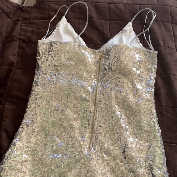 BRAND NEW sparkly dress - Picture 4 of 6